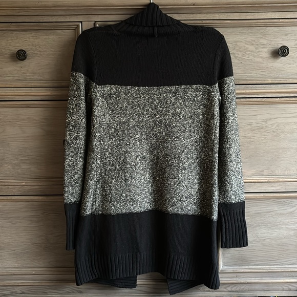 Ruby Moon Open Cardigan - Picture 2 of 8